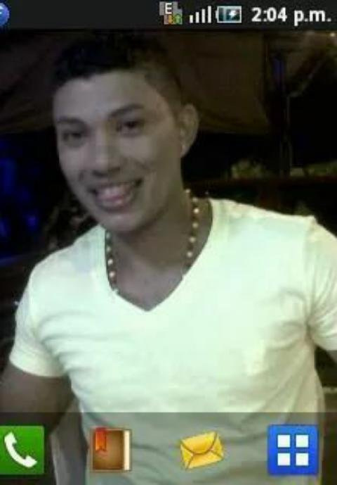 navarr_victor's profile picture. 