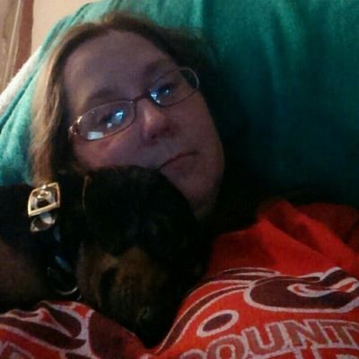 1a20723ba57748f's profile picture. 