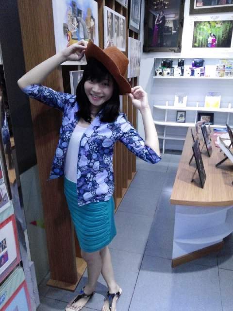 ☀ Choleric - Melancholic - Sanguinic • Somewhat freak of Historical Story, Theology, Communication, Ethic & Politics • S.Ikom '12 • Live by Faith ☀