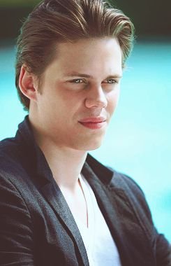 xRoamingRomanx's profile picture. Could you not?