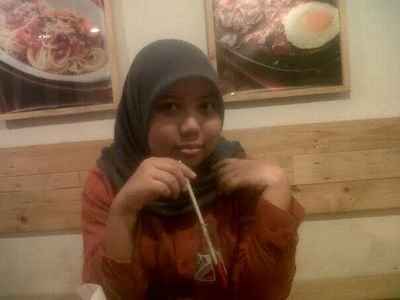 ardhiania's profile picture. Indonesian-love happiness-trying hard to be a life traveler