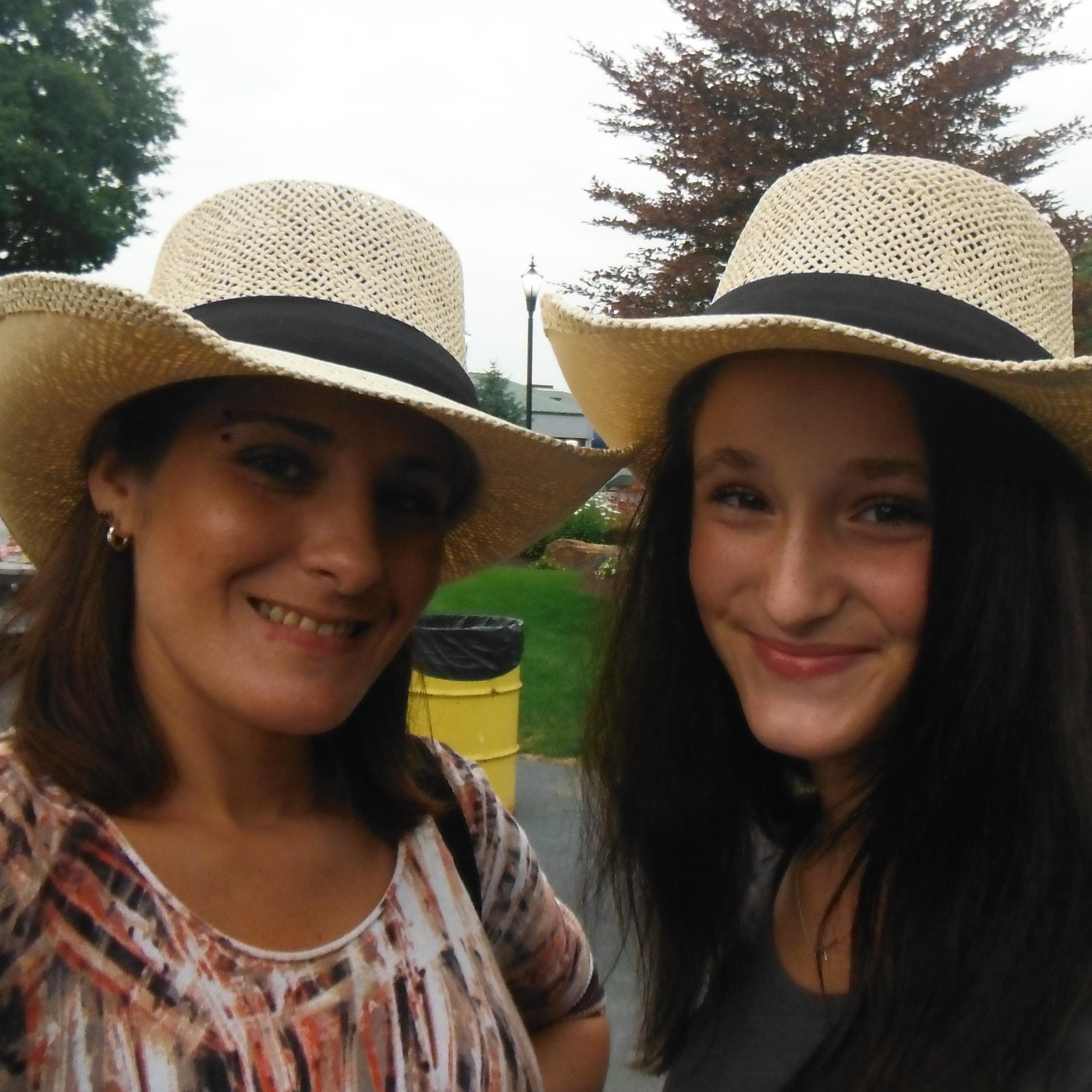 1CBMOM's profile picture. Love being a Mom! Hard worker, Energetic, Love Life, Sober, Outgoing, Music, Outside, Camping, Family