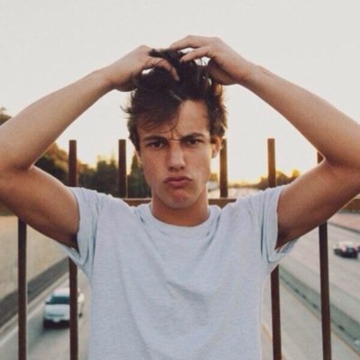 i love cameron dallas . yep thats all