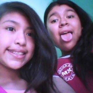 Hola(':