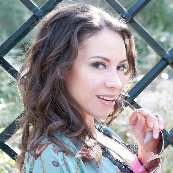 Fashion Designer located in Dallas Tx FaceBook: https://t.co/eIo4ri5Uaq…
Instagram: https://t.co/gHiwZEHS10