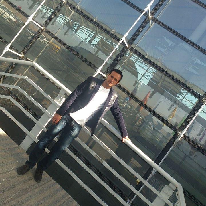 Ashraf Alsalhi I Love  my country  United Arab Emirates