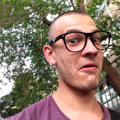 y_yariv's profile picture. 