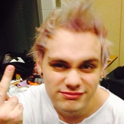 Michael Clifford Fanpage follow id you love Michael Clifford