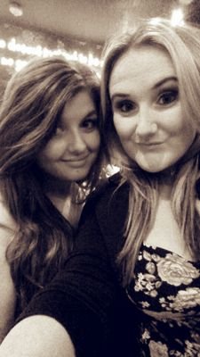 Shinny_18's profile picture. 