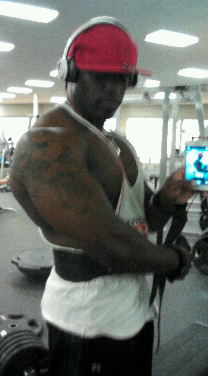 chasing my dreams..personal trainer...wanu90@instagram