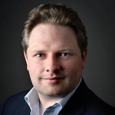 Northern Irish, Guildford Resident, @ChelseaFC Fan, @Conservatives, Unionist, Property Solicitor & Former London Estate Agent at @BelvoirUK