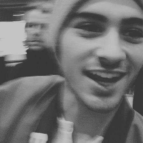 Free follow from @superrmalik :) can you follow that account please