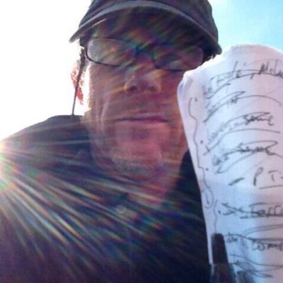 Certified communicator - Infuriatingly humble tv advocate . Infuriatingly humble coffee enthusiast .#RETWEET #FOLLOWTRICK