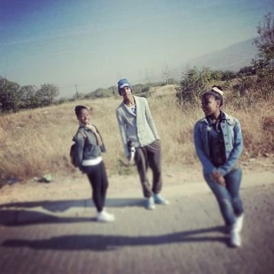 You_dont_know_Me_YET 
●Lemme redefine Cool● F4F