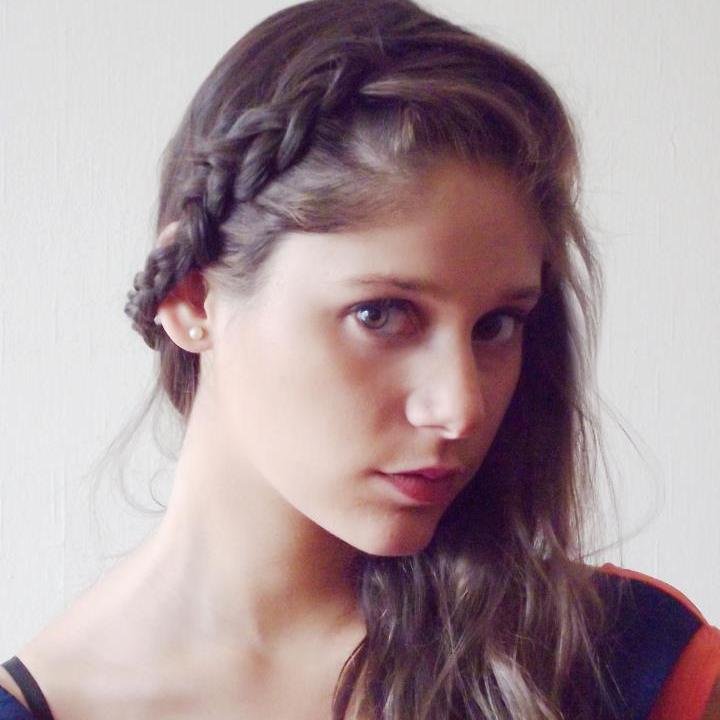 Diseñadora de vestuario,marca Nicky Montt, Amante de la música,el arte, la naturaleza y de los animales. Visita la FANPAGE de mi marca https://t.co/5JfySDptZz