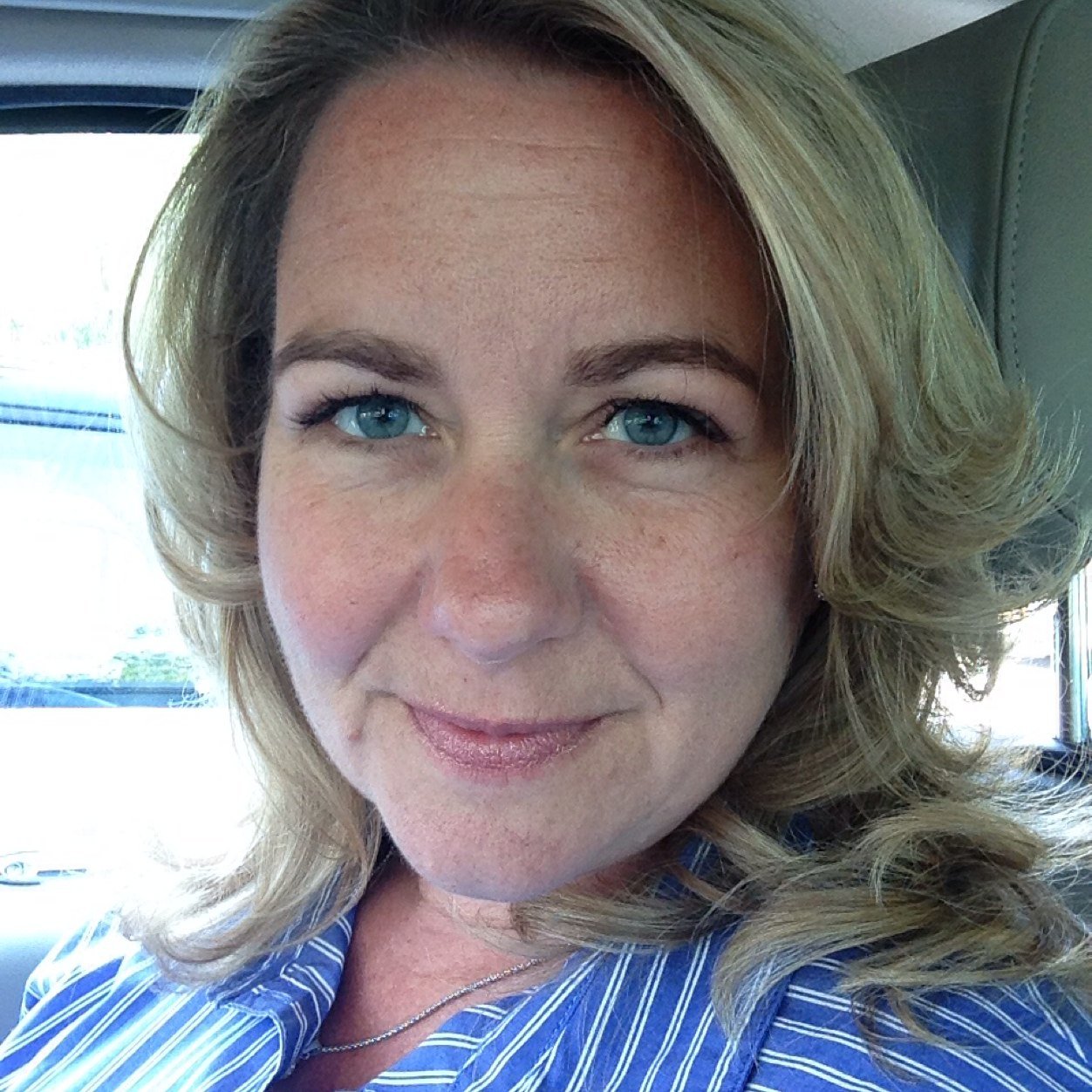 caron_warner's profile picture. 