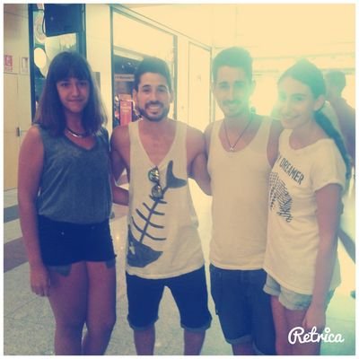 Nivel→13♚ Soy como todos quieren que no sea.Sigue tus ideales y no seas un cobarde.Sigueme y te sigo!♡