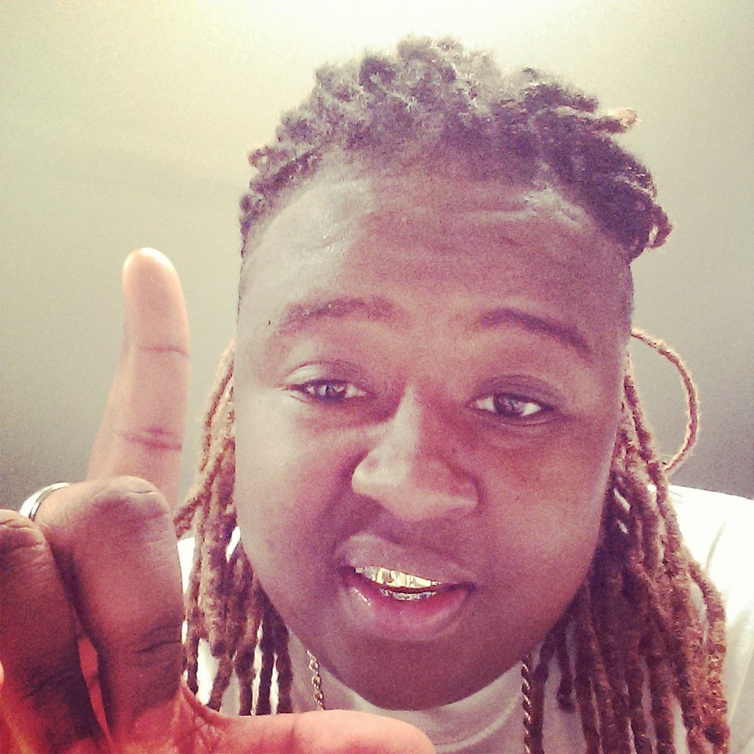 Up and coming artist 
From monroe but currenly
reside in houston.
Email @krista_winston