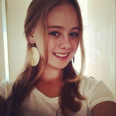 Passie voor leven, geven en delen - Communicatie student - Blogger - Fanatiek shopper