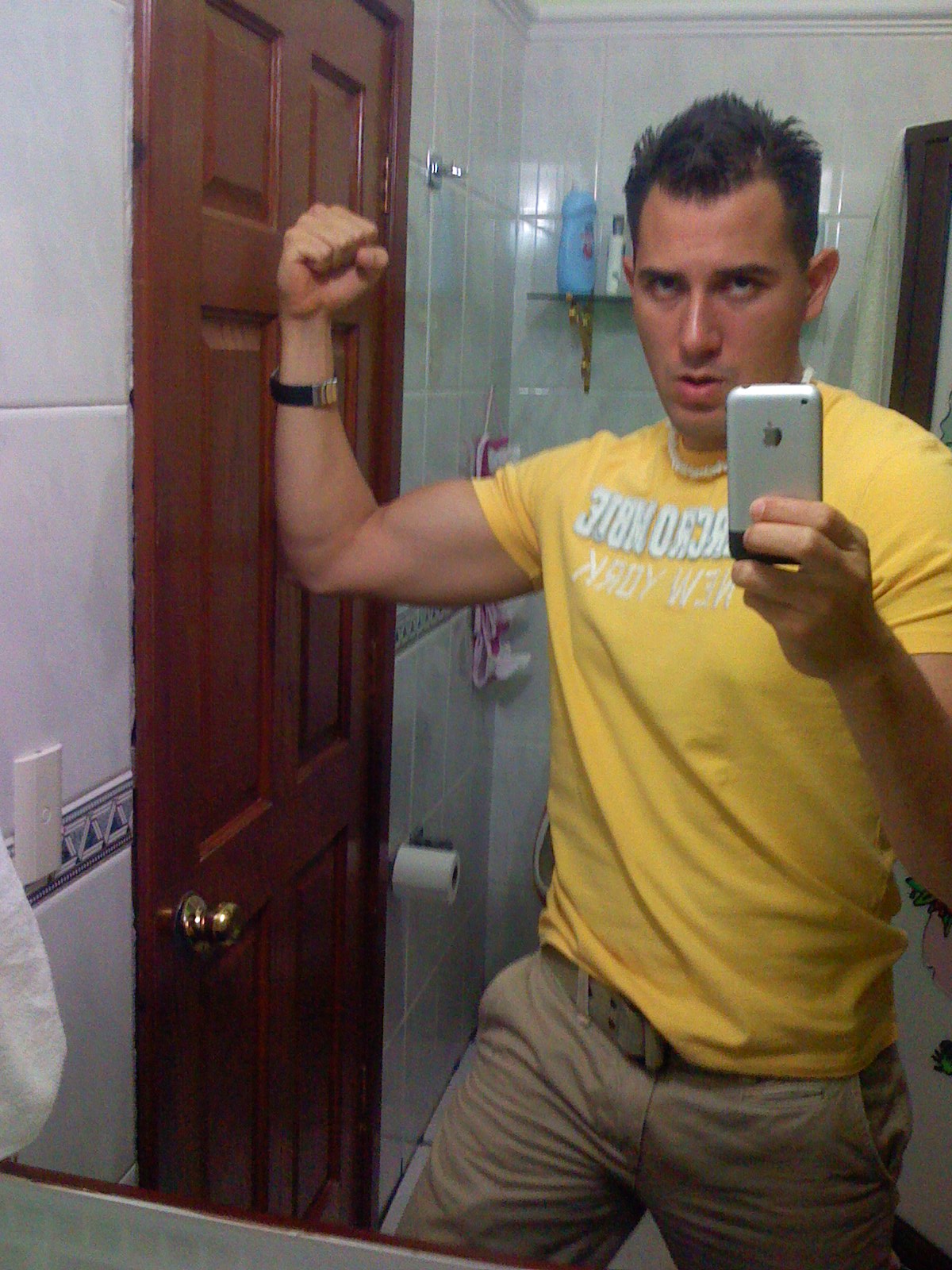 vela888's profile picture. Jesucristo es el camino, la verdad y la vida!!! Soy un adulto joven que le gusta la honestidad y amante de la justicia. Me gusta el deporte y el Gym