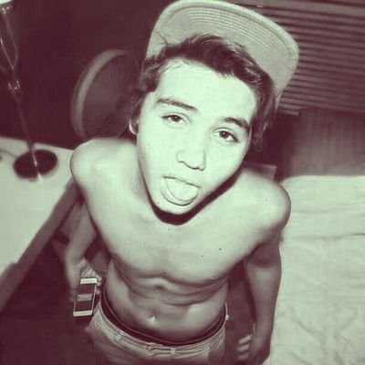 connorsorus's profile picture. if I follow you your one of my favs ( @ThotO2L)