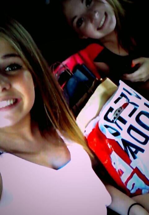 Nadinexxxx_'s profile picture. Life begins at the end of your comfort zone