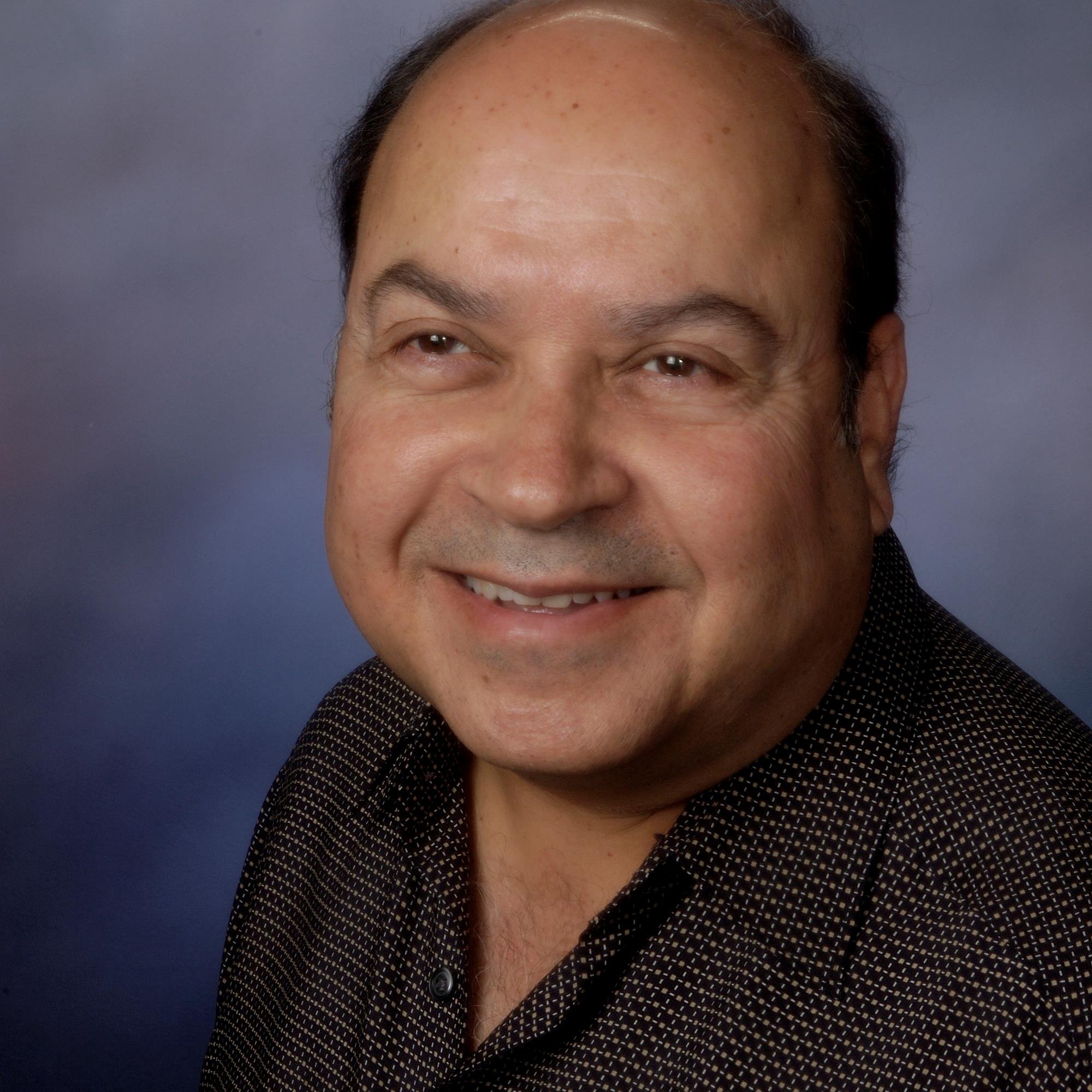 Founder and CEO, Ekranium and Sphere of Knowledge:
Founder and Executive Director of
Lyceum of Creativity and Innovation:
Founder and Publisher of EDialogus