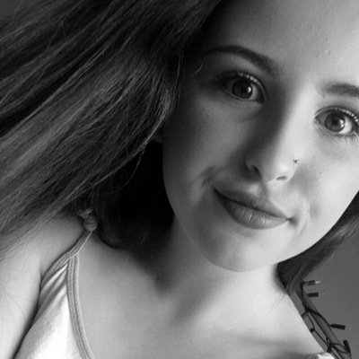 Elliebellexx's profile picture. 14 follow meeee x