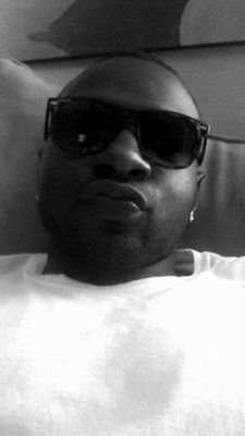 I'm a r&b singer out of Wichita Ks... hopefully world wide