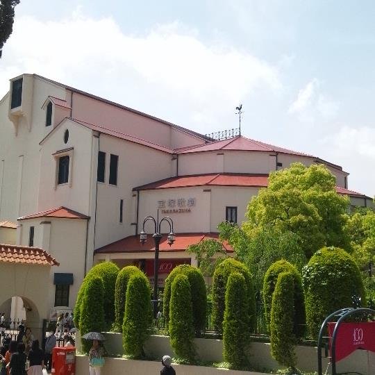 samskrta0122's profile picture. 初観劇(ヤンミキ/ブラックジャック）からもう3◯年、今だにライトファン。チケットがあればなんでも観るけど、最近は星組多め。
ゆるくヅカ周辺のことを、ツラツラと。基本ヒゲ専。