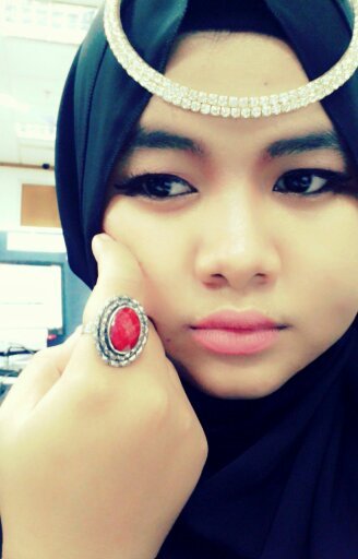 I love ALLAH ,I love MUHAMMAD, love my FAMILY,I love my BEST FRIENDS (ladies) & I love YOU (B.setiawan)!!