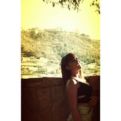 |MiGeme| Tan cerca y tan lejos como Enero y Diciembre. Por tí ⭐️.
