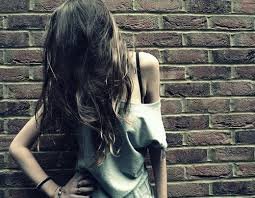 |we're all mad here.| wt;80lbs| bisexual| currently crying.currently dying|