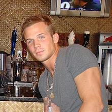 DonnieHernJr's profile picture. Entrepreneur, Book reading computer geek, who  enjoys great conversation over coffee.