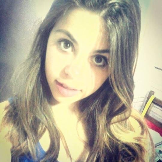 Me ame pelo que eu sou, e não pelo que eu tenho. O que eu sou nunca deixarei de ser, o que eu tenho hoje talvez amanhã eu não tenha mais