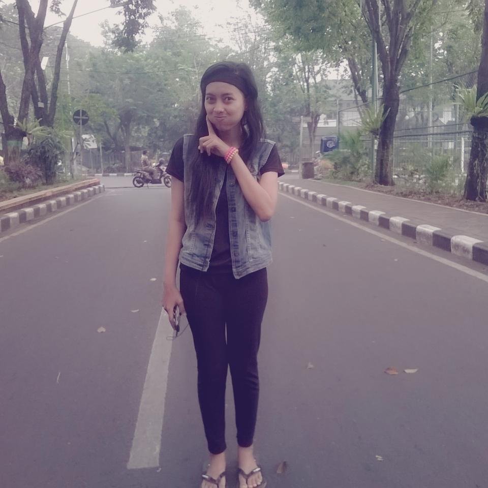 love allah my parents and my best friend {}