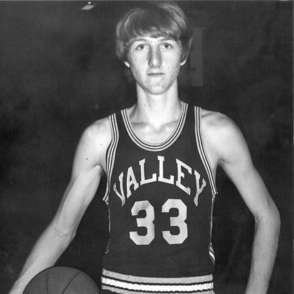 madpenguin33's profile picture. 