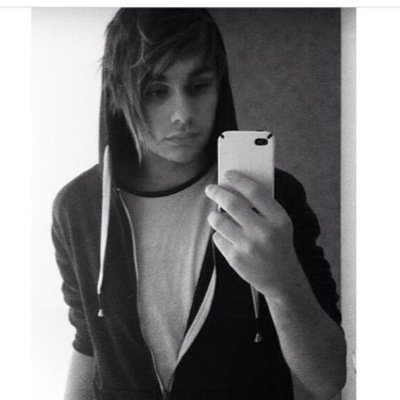 _followfor5's profile picture. Free follow from @_victoria5sos please follow her!!!