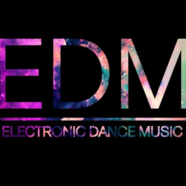 Bienvenido(a) a Electronic Dance Music 3 2 1, escucha aquí lo mejor y mas reciente de tus Djs favoritos. Únete y se parte de esta movida!!