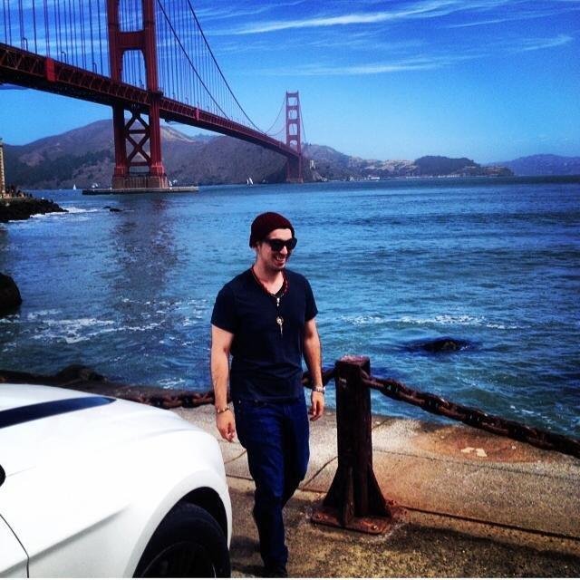 ✌️Alberto✌️ :: Entrepreneur :: Lets Travel the world✈