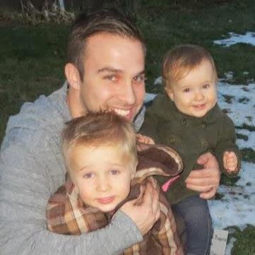 ExerciseBob's profile picture. Busy dad and sometimes helpful husband trying to stay in shape, be healthy, have adventures, and improve myself. And help others do the same. And eat bacon.