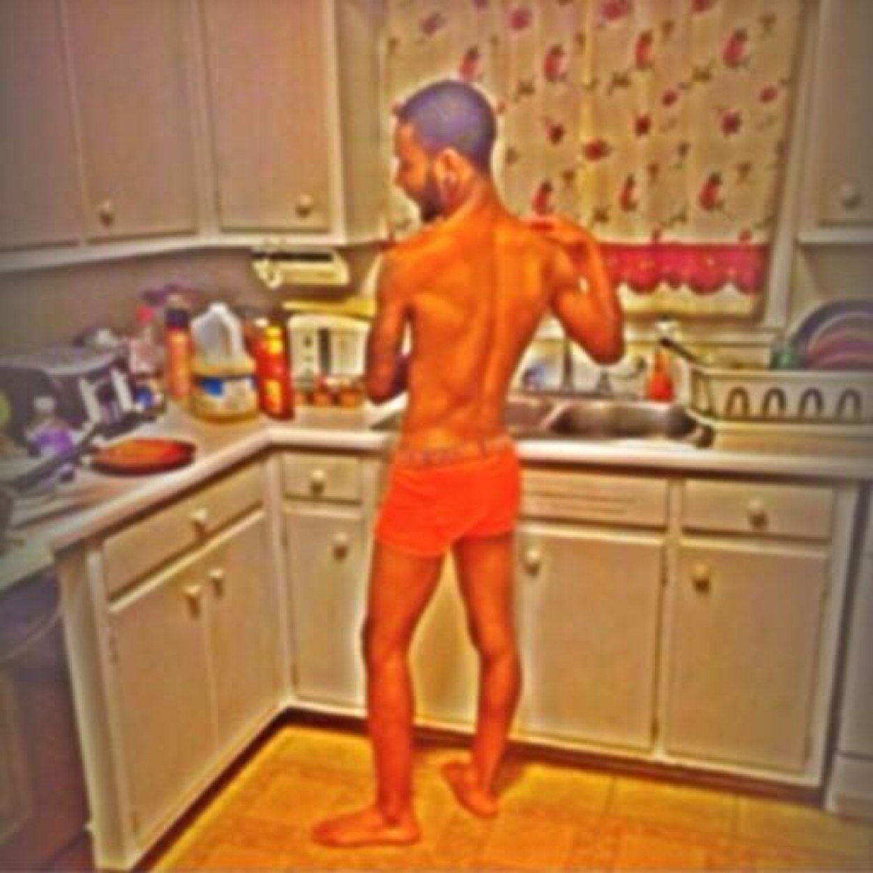 ~Fyah de a mus mus tail, him tink a cool breeze. #HippieNation✌️ #RastaLife #BeachBum IG: iamkvngkale #VirgoSeason♍️