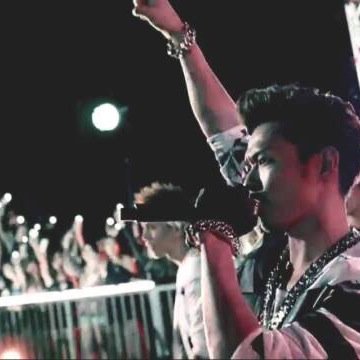 滋賀の高3    LDH専用垢
三代目特に大好きです♡
今市隆二♡
VBA4をはじめとするオーディション色々受けてます
歌手になる
