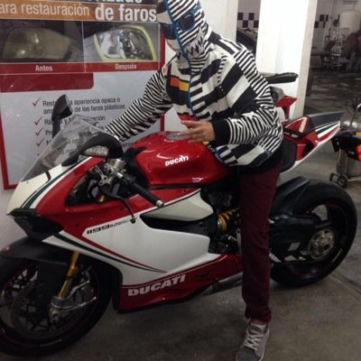 saiimonBest's profile picture. 