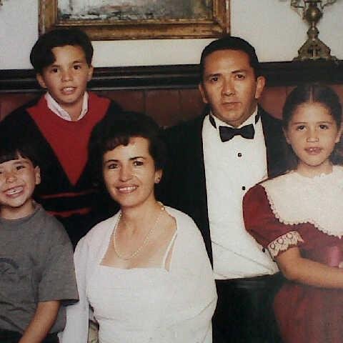 cesarrcr54's profile picture. Ingeniero Electrónico Especializado en Asesorías, Ventas, Mantenimiento, reparación de equipos Médicos, Hemodinamia, Rayos X, Escanografía...