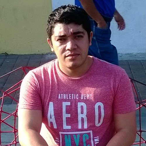 zelaya31's profile picture. nada interesante amante de los libros y una buena caminata