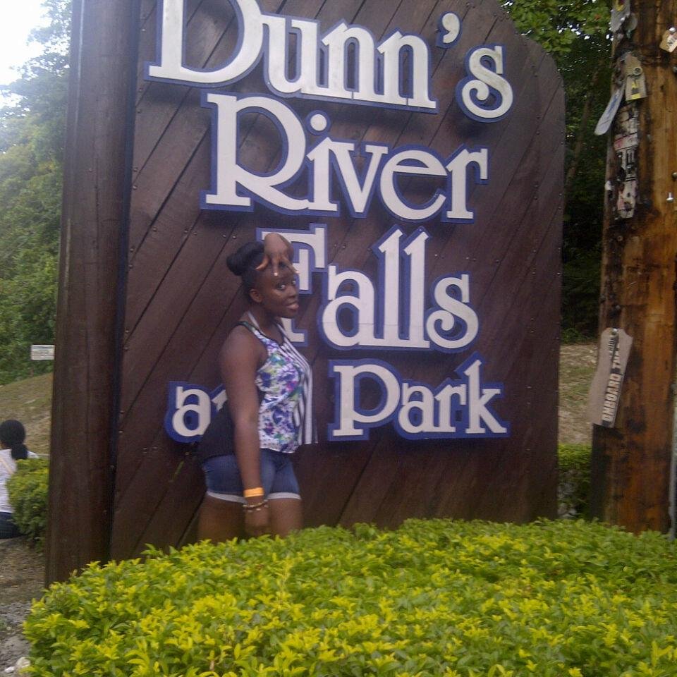 punchieb's profile picture. Am young, hot and hype