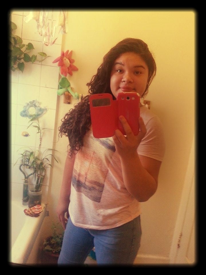 I want to meet new people :)