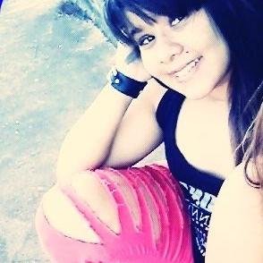 De repente a gente sente que não sente mais nada. #DeusAcimaDeTudo :3 É orando que tudo se resolve !!!