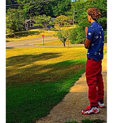 IG: @realjavensimmons C/O 2016 #BallIsLife #GymRat #DegaNation #BALL #LFG™ #SQUAD